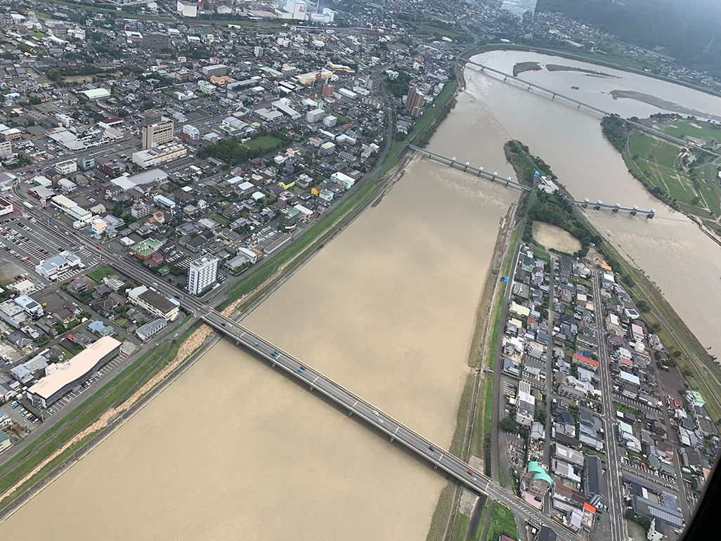 令和2年7月豪雨により濁った熊本の河川