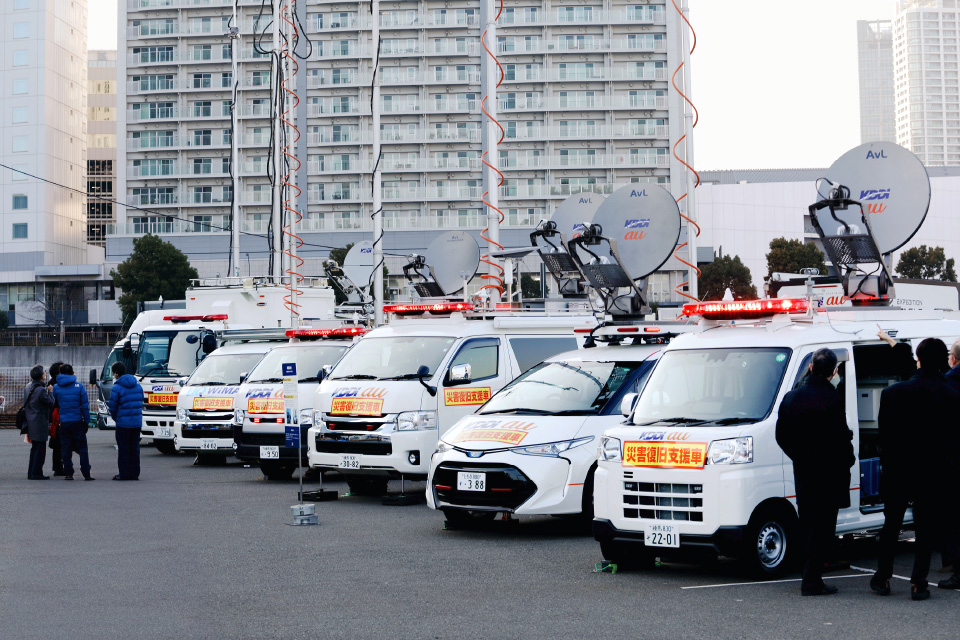 KDDIの車載型基地局